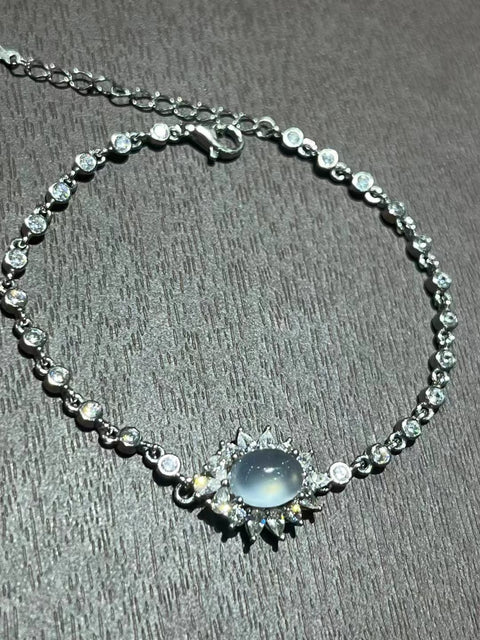 Gelang Es Tinggi Giok Alami 925 Tatahan Perak Ukuran 9 * 7mm Giok semuanya terjadi secara alami Pola acak termasuk pajak pengiriman