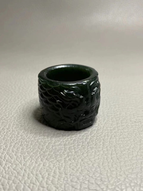 Pemicu Tinta Giok Giok Hetian Tinta Giok Ukuran 22.2 * 24.7mm Termasuk pajak pengiriman.