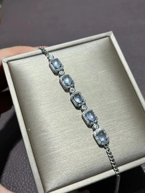 Gelang Giok Giok alami yang bersih, halus dan hangat, terbuat dari perak 925, ukuran 4 * 6mm, sudah termasuk ongkos kirim dan pajak.