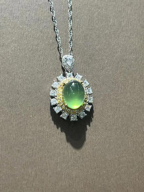 Kalung Giok Alami dari perak 925, giok yang bersih dan halus, ukuran 10 * 8mm, sudah termasuk ongkos kirim dan pajak.