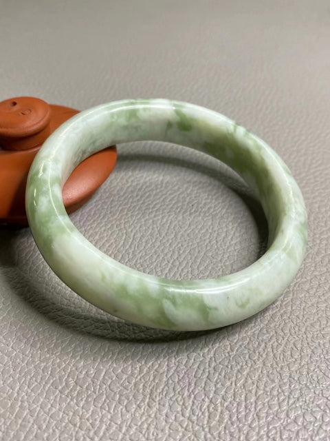 Gelang Cui Giok Minyak Tua Cui Giok Alami Ukuran 60-62, Dapat Dipakai pada Cincin, Ukuran 61.1mm, Lebar Sisi 15mm Giok semuanya terjadi secara alami Pola acak Termasuk Pajak Pengiriman