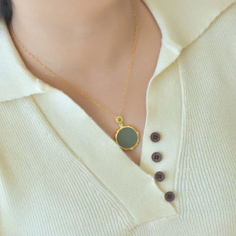 4804Q-6 Kalung Jasper Alami dari Perak 925 Ukuran 20 * 20mm Giok halus dan hangat, gaya yang indah sudah termasuk pajak pengiriman.