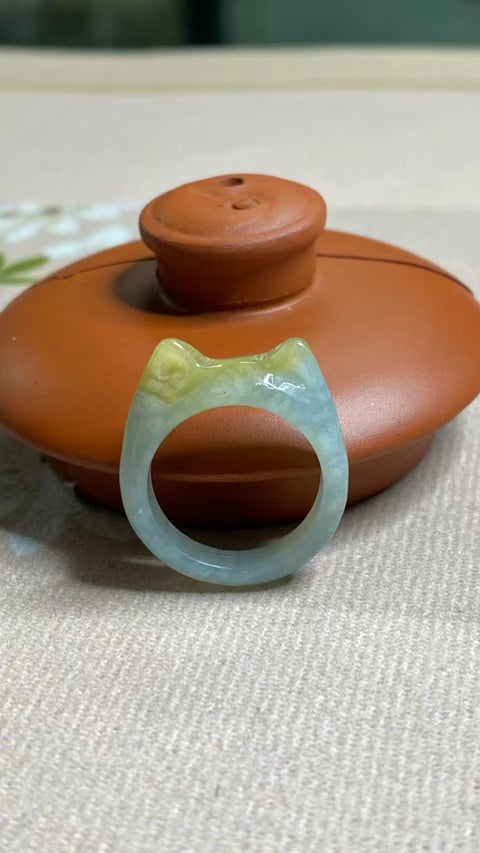 Cincin Kucing Keberuntungan Batu Giok Cui Bunga Giok Alami Ukuran 15-17mm Ukuran 16.2mm Batu giok bersih, halus dan hangat Sudah termasuk pajak pengiriman.