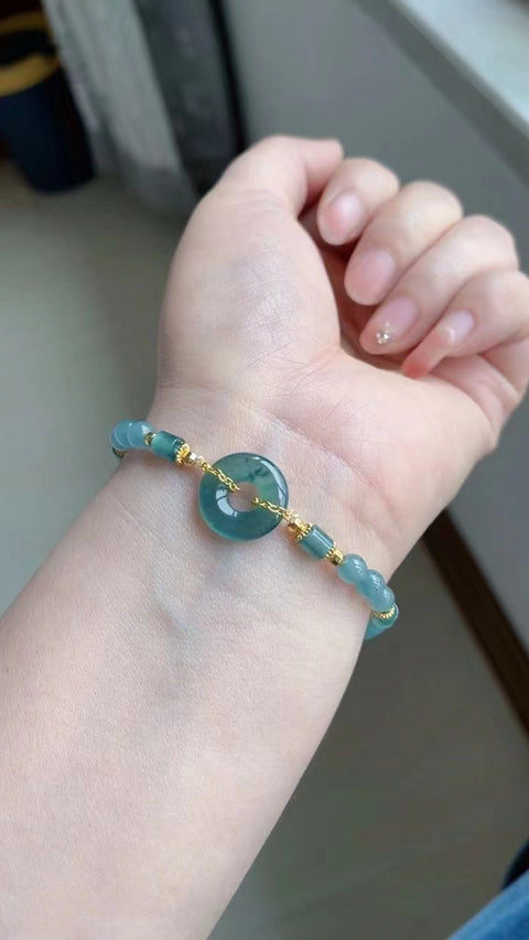 Gelang Jadeite Guatemala Alami Bahan bersih & Gaya Cantik dan modis Sudah termasuk pajak pengiriman.
