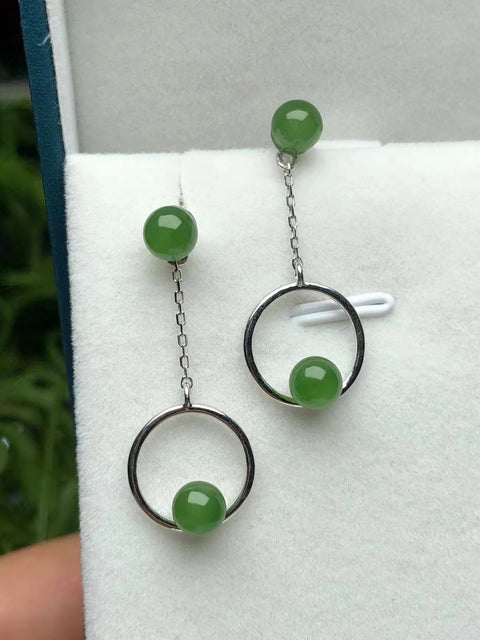 Anting Giok Giok Hetian Giok Alami dari Perak 925 Ukuran 5,5 mm Giok itu halus dan hangat Gayanya indah Gayanya serbaguna sudah termasuk pajak pengiriman