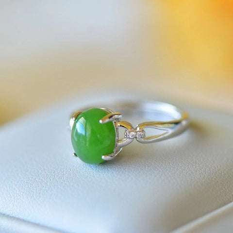 Cincin batu giok alami yang terbuat dari perak 925, batu giok bersih, gaya penuh gaya, sudah termasuk pajak pengiriman.