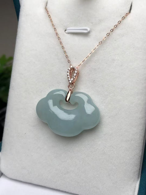 Kalung Kunci Awan Beruntung Jadeite Alami Ukiran Tangan Ukuran 28 * 19 * 5.5mm Termasuk pajak pengiriman