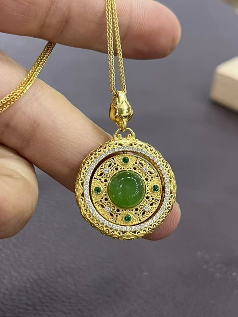 Kalung Kompas Jasper Alami dengan Pengerjaan Emas Kuno Ukuran 8mm Giok halus dan hangat, gaya yang indah sudah termasuk pajak pengiriman.