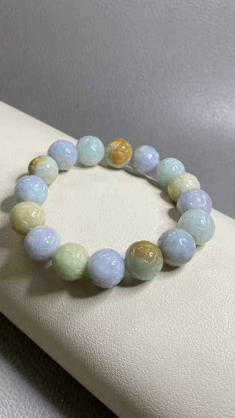 Gelang Barang Jadeite A Fine Jadeite Ukuran 13.5mm Gaya Jade yang indah, halus dan hangat Sudah termasuk pajak pengiriman.