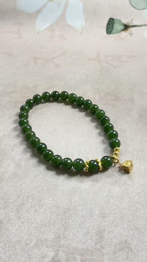 Gelang giok Hetian – nefrit yang indah, dipadukan dengan aksesoris perak yang istimewa – Ukuran: 6mm, gratis ongkos kirim dan pajak.