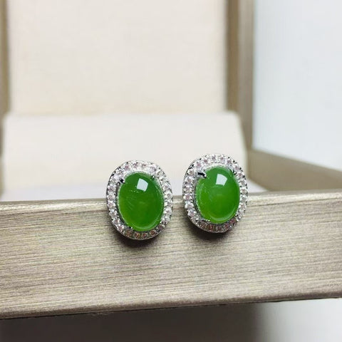 12018 Anting-Anting Tetesan Telur Jasper Alami dari Perak 925 Ukuran 6 * 8mm Giok halus dan hangat, gaya yang indah sudah termasuk pajak pengiriman.
