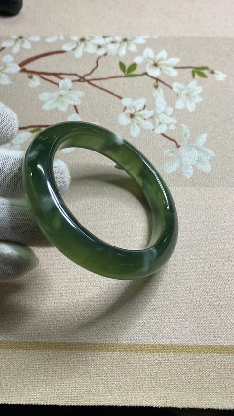 Gelang bahan Fine Jade 180 kaliber 52.8mm lebar 12.1mm semua pola alami acak termasuk pajak pengiriman