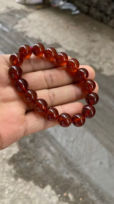Gelang satu lingkaran yang terbuat dari garnet merah anggur Mozambik tua! Manik-manik 12mm, batu peningkat kecantikan untuk wanita! Barang ini sangat indah, sudah termasuk ongkos kirim dan pajak.