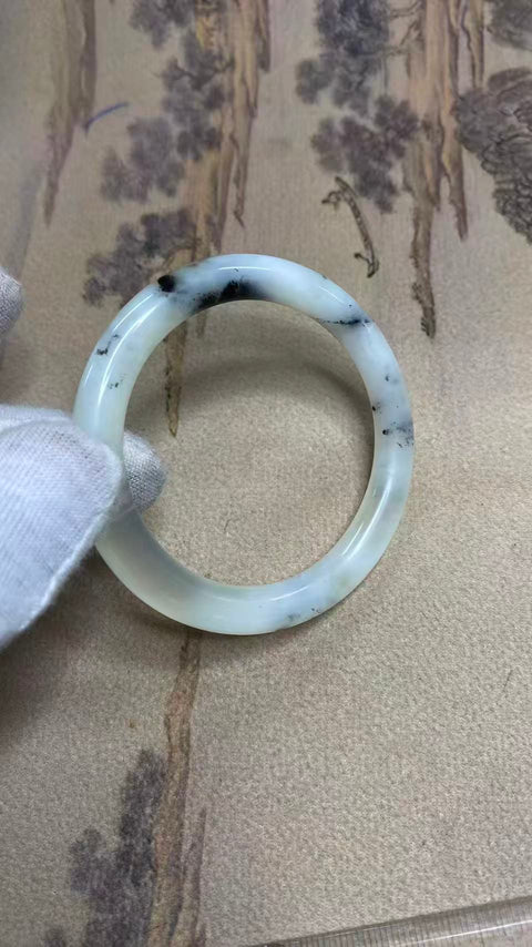 Gelang giok Xiuyan yang indah - Yuanshandai, batang kecantikan giok Xiuyan, diameter dalam: 56mm, batu alam dihasilkan secara alami, polanya acak, termasuk pajak pengiriman