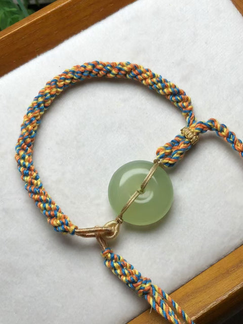 Gelang Gelang Perdamaian Giok Giok Cui Giok adalah gaya etnik yang halus dan hangat Ukuran 25mm Sudah termasuk pajak pengiriman.
