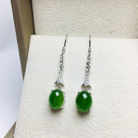 Anting-anting giok alami yang terbuat dari perak 925 Ukuran 8 * 10mm Giok adalah giok yang halus dan hangat dengan pengerjaan yang sangat indah Pajak pengiriman sudah termasuk