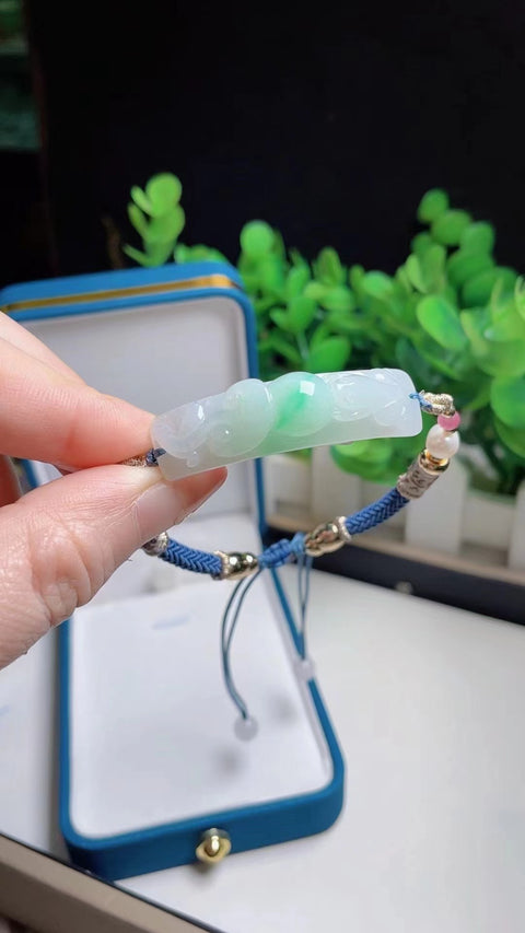 Gelang batu giok batu giok bunga terapung alami Giok bersih dan halus serta hangat Ukuran 4,2 * 1,2 mm Termasuk ongkos kirim dan pajak
