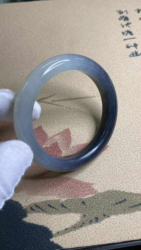 Gelang Gradien Giok Cui Alami Ukuran 61-63mm Ukuran 62.2mm Lebar Sisi 12.6mm Giok semuanya terjadi secara alami Pola acak & nbsp; Pajak Pengiriman Termasuk