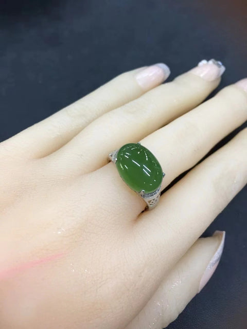 Cincin Jasper Alami Ukuran 10 * 14mm Gaya 925 Pengaturan Perak Giok bersih, halus dan hangat.