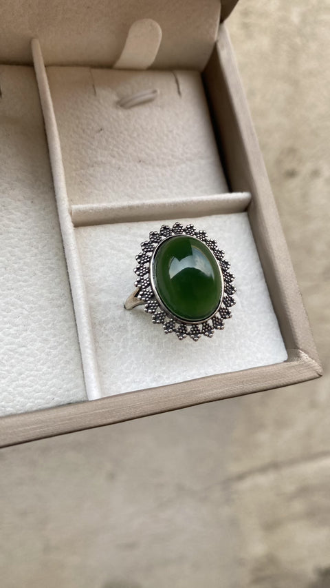 Cincin giok Xiuyan hijau penuh yang indah 💍, Rangka perak 925, ukuran dapat disesuaikan, Ukuran batu : 13 x 18mm, gratis ongkos kirim dan pajak.
