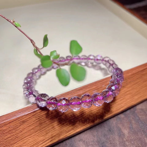 Gelang amethyst alami, diameter sekitar 7mm, gratis ongkos kirim dan pajak.