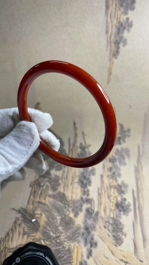 Gelang kecantikan batu akik yang indah, penuh warna 63 mm, batu alam dihasilkan secara alami, polanya acak, termasuk pajak pengiriman