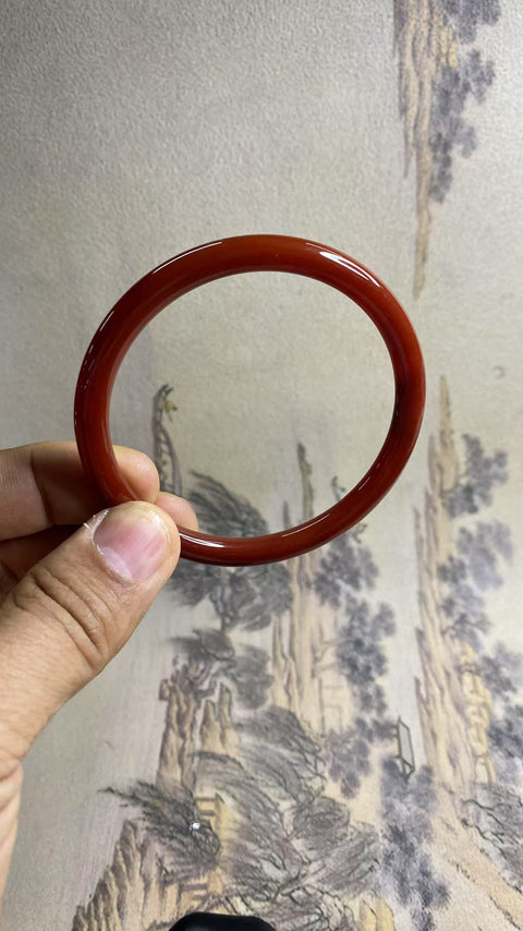 Gelang kecantikan batu akik yang indah, penuh warna 63 mm, batu alam dihasilkan secara alami, polanya acak, termasuk pajak pengiriman