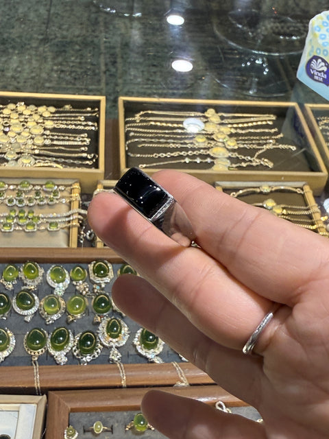 Cincin perak Xiuyan bertatahkan giok hitam! Ukuran 15 x 7 mm, termasuk pajak pengiriman