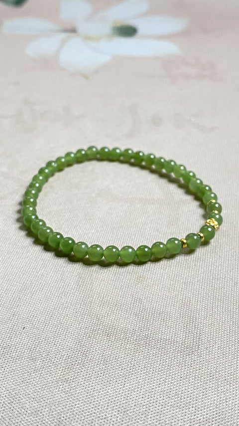 Gelang Batu Giok Hetian Jasper yang Indah, Spesifikasi: 4mm, Giok Halus, Warna Hijau Muda, Batu Alam Dihasilkan Secara Alami Pola Acak, Gratis Pajak Pengiriman