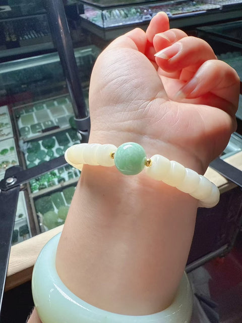 Gelang Bodhi giok putih dengan manik-manik giok alami Lulutong Super cantik Xiaoqing gaya baru ~ Ukuran: sekitar 12㎜, batu alam dihasilkan secara alami, polanya acak Bebas pajak pengiriman