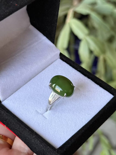 Cincin Perak Bertahtakan Hetian Jade Jasper 925 Gaya baru dan unik, giok halus dan hangat, hijau zamrud, sangat indah ~ Ukuran: Kira-kira: 16×12㎜ Termasuk ongkos kirim dan pajak