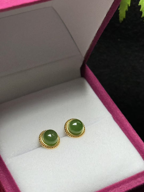 Anting-anting Giok Hetian Jasper Niche Kualitas giok halus, warna hijau zamrud, tatahan perak 925, ukuran sekitar: 6㎜ Gratis biaya kirim dan pajak