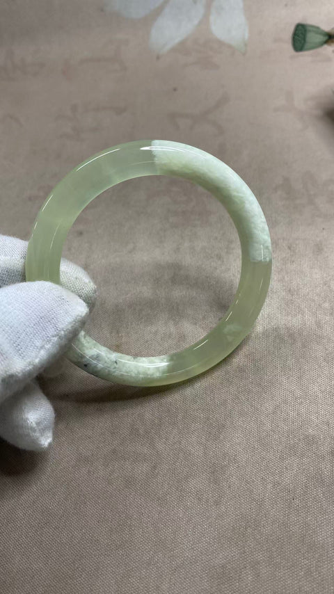 Bangle gelang kecantikan giok Xiuyan yang indah, diameter 53,1mm, batu alam terbentuk secara alami, pola acak, termasuk biaya pengiriman dan pajak
