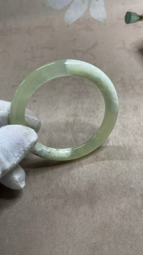 Bangle gelang kecantikan giok Xiuyan yang indah, diameter 53,1mm, batu alam terbentuk secara alami, pola acak, termasuk biaya pengiriman dan pajak