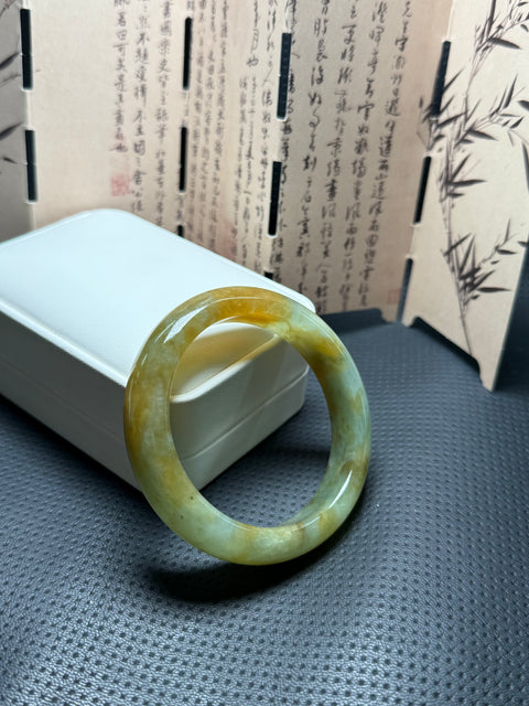 Giok Xiuyan alami bunga lubang tua "gelang" warna alami unik, pilihan pertama untuk hadiah untuk diri sendiri Ukuran sekitar: 55,7-14,5-8,7㎜ Batu alam dihasilkan secara alami, polanya acak Gratis ongkir dan pajak pengiriman