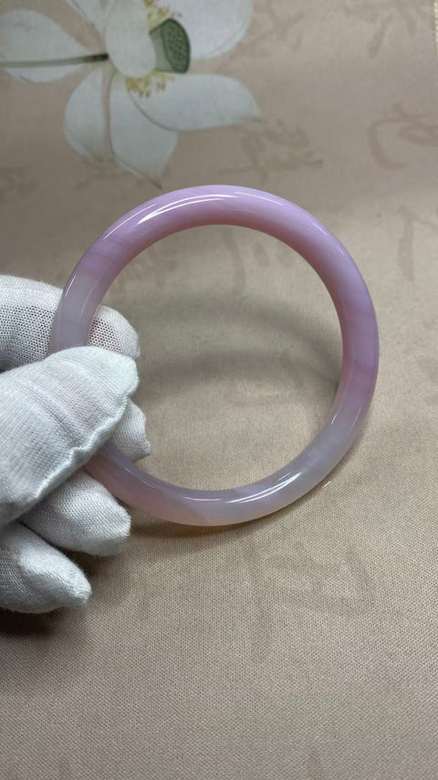 Gelang batu agate kalsedon yang sangat indah, bahkan lebih cantik dilihat langsung, diameter 58,8 mm. Semua batu terbentuk secara alami Gratis ongkos kirim dan pajak