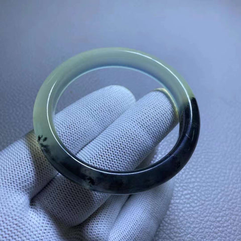 Gelang tinta es giok Xiu yang indah, kaliber cocok untuk bukaan cincin 51, 52, dan 53, lebar strip 10mm, gratis ongkir dan pajak. Barang giok semuanya dihasilkan secara alami dengan pola acak No. 202310012233