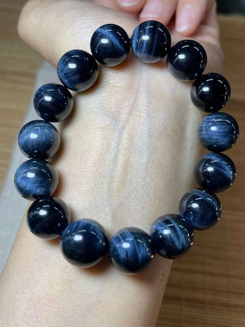 Batu mata harimau biru merupakan jenis batu mata harimau yang tergolong langka, sehingga statusnya jauh lebih tinggi dibandingkan batu mata harimau biasa, Ukuran butiran 14mm. Gratis ongkos kirim dan pajak