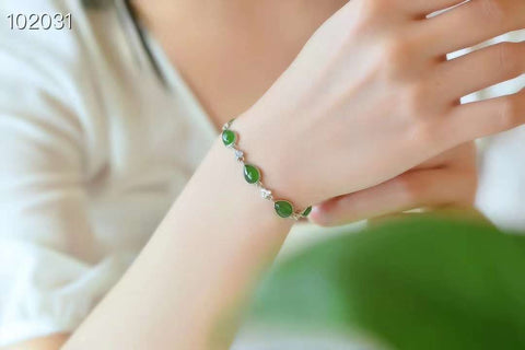 Hotan Jade Jasper [Gelang Tetesan Air] 💦925 Gelang Kecil Segar Sederhana dengan Tatahan Perak 💦Gelang Kecil Segar Sederhana 💦Gaya desain sederhana, model yang elegan dan indah 💦Suasana giok yang lembut dan sederhana 💥Termasuk Pajak Pengiriman