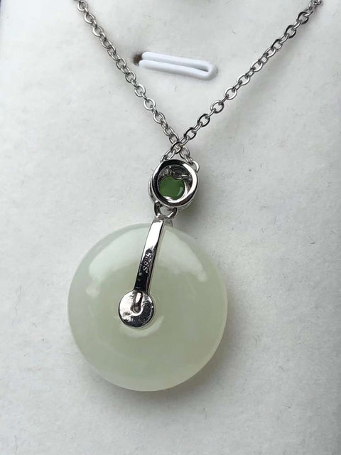 Hotan Jade Penuh Berkah dan Kedamaian Liontin, gaya sederhana, kualitas batu giok penuh, segar dan halus Perak 925 bertatahkan hiasan jasper🎉🎉 Ukuran: 23×5㎜ Gratis  ongkos kirim dan pajak