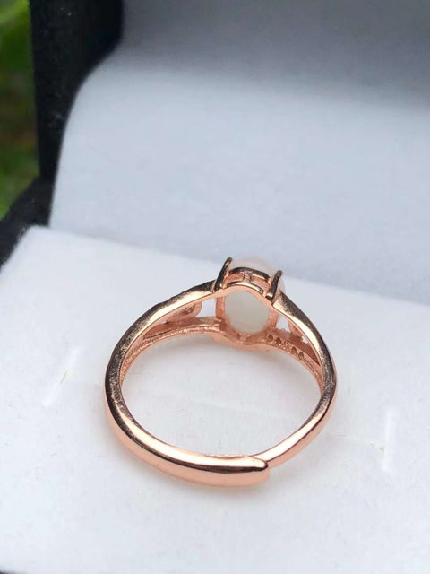Hotan Giok Putih 💍Cincin 🛍925 bertatahkan perak berwarna🔥Desain bukaan Kualitas gioknya halus dan lembab. Strukturnya padat dan efeknya sangat indah. Ukuran: 7×9mm, gratis ongkir dan pajak