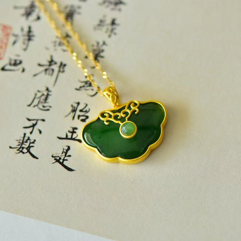 10858-2 Kalung Kunci Jasper Ruyi Alami 925 pengaturan perak Ukuran 17 * 26mm Giok baik-baik saja dan hangat, gaya yang indah sudah termasuk pajak pengiriman.