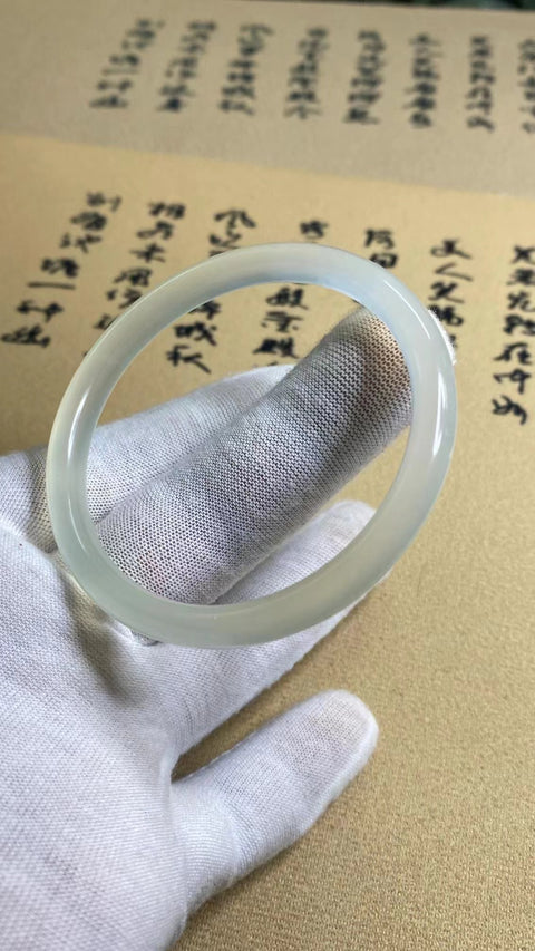 Gelang Gelang Kecantikan Gelang Giok Giok Cui Giok Alami Ukuran 54-56mm Ukuran 55.7mm Lebar Sisi 7.5mm Giok semuanya terjadi secara alami Pola acak Termasuk Pajak Pengiriman