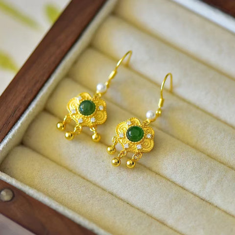 12402-2 Anting Mutiara Jasper Ruyi Alami 925 pengaturan perak Giok bersih dan halus dan hangat Ukuran 5mm Sudah termasuk pajak pengiriman