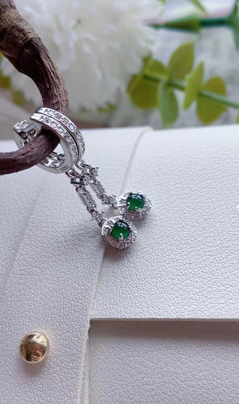 Anting-anting Jadeite Guatemala Alami Bahan Bersih 925 Perak Pengaturan Ukuran 0.6mm Gaya Sudah termasuk pajak pengiriman.
