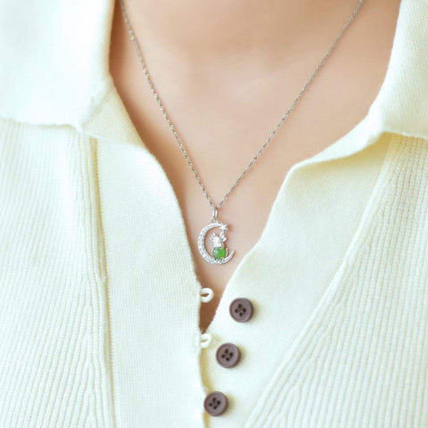 10765L Natural Jasper Zodiac Moon Dragon adalah gaya yang unik dan inovatif, batu gioknya hangat dan halus, dan sangat menarik untuk dipakai, sudah termasuk ongkos kirim dan pajak.