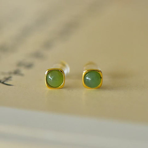 12410 Anting Pejantan Jasper Alami 925 Pengaturan Perak Ukuran 5 * 5mm Giok baik-baik saja dan hangat, gaya yang indah, sudah termasuk pajak pengiriman.
