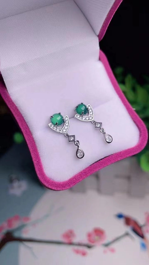 Anting Giok Guatemala Alami 925 Setting Perak; Ukuran 0,5 Giok bersih, halus dan hangat.