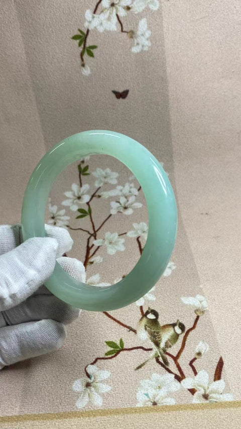 Gelang Jelly Jelly Giok Giok Cui Giok Alami Ukuran 62-64mm Ukuran 63.7mm Lebar Sisi 12.5mm Giok terjadi secara alami Pola acak termasuk pajak pengiriman