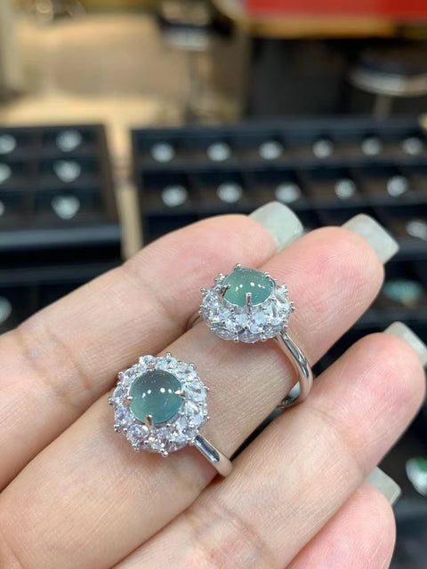 Cincin batu giok Guatemala alami yang terbuat dari perak 925, batu giok yang bersih, halus dan hangat, dengan gaya yang indah, sudah termasuk pajak pengiriman.
